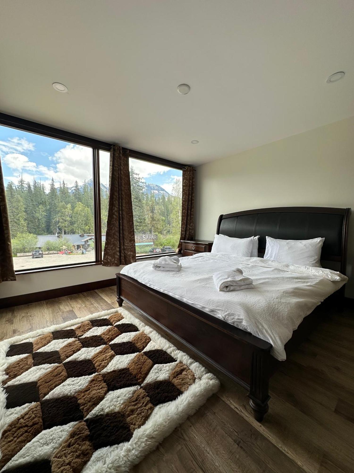 River Safari Mountain View Suite Blue River Exterior photo